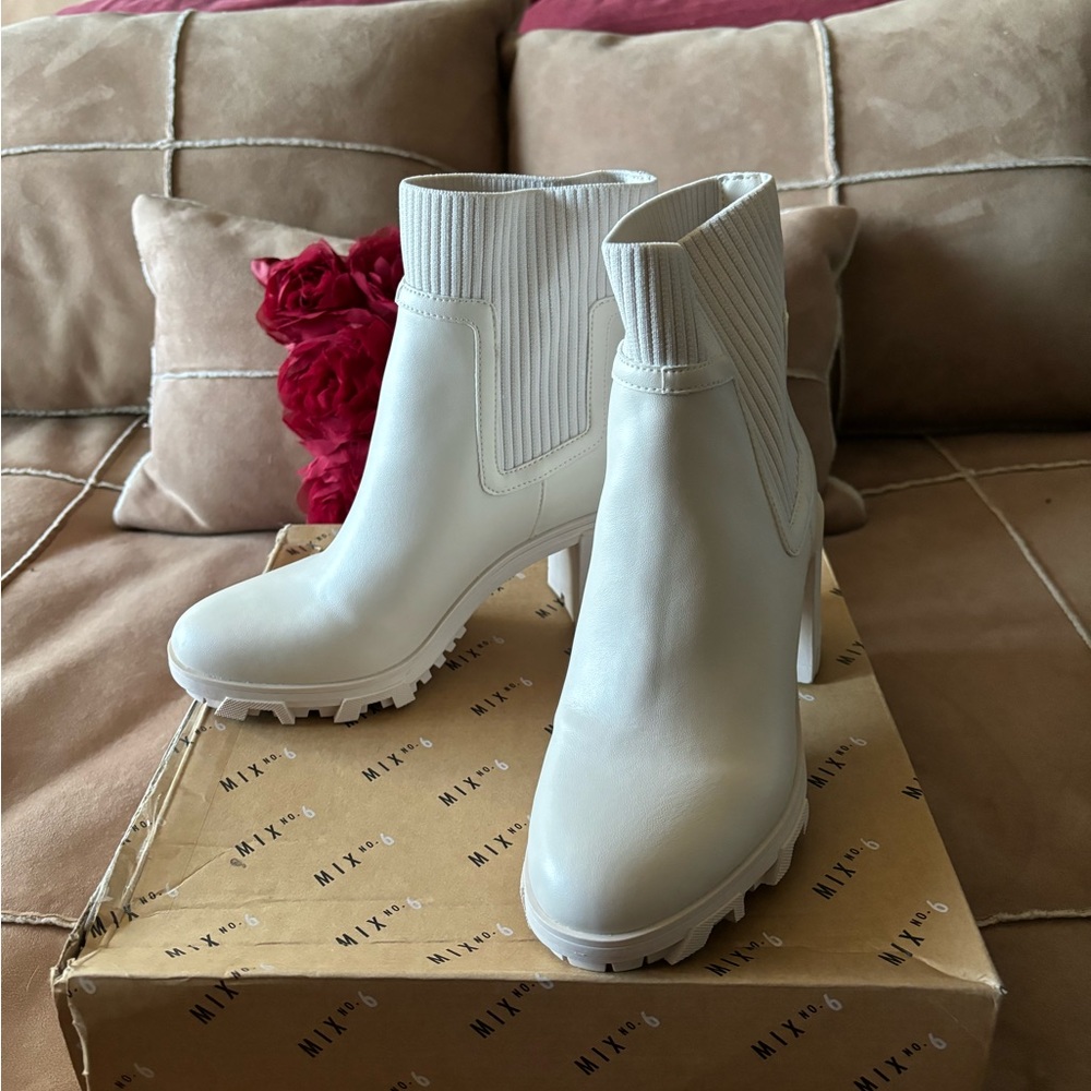 New Mix No 6 Astrid boot.
